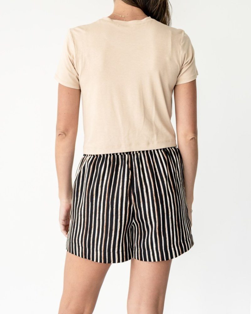 short tairi 651486